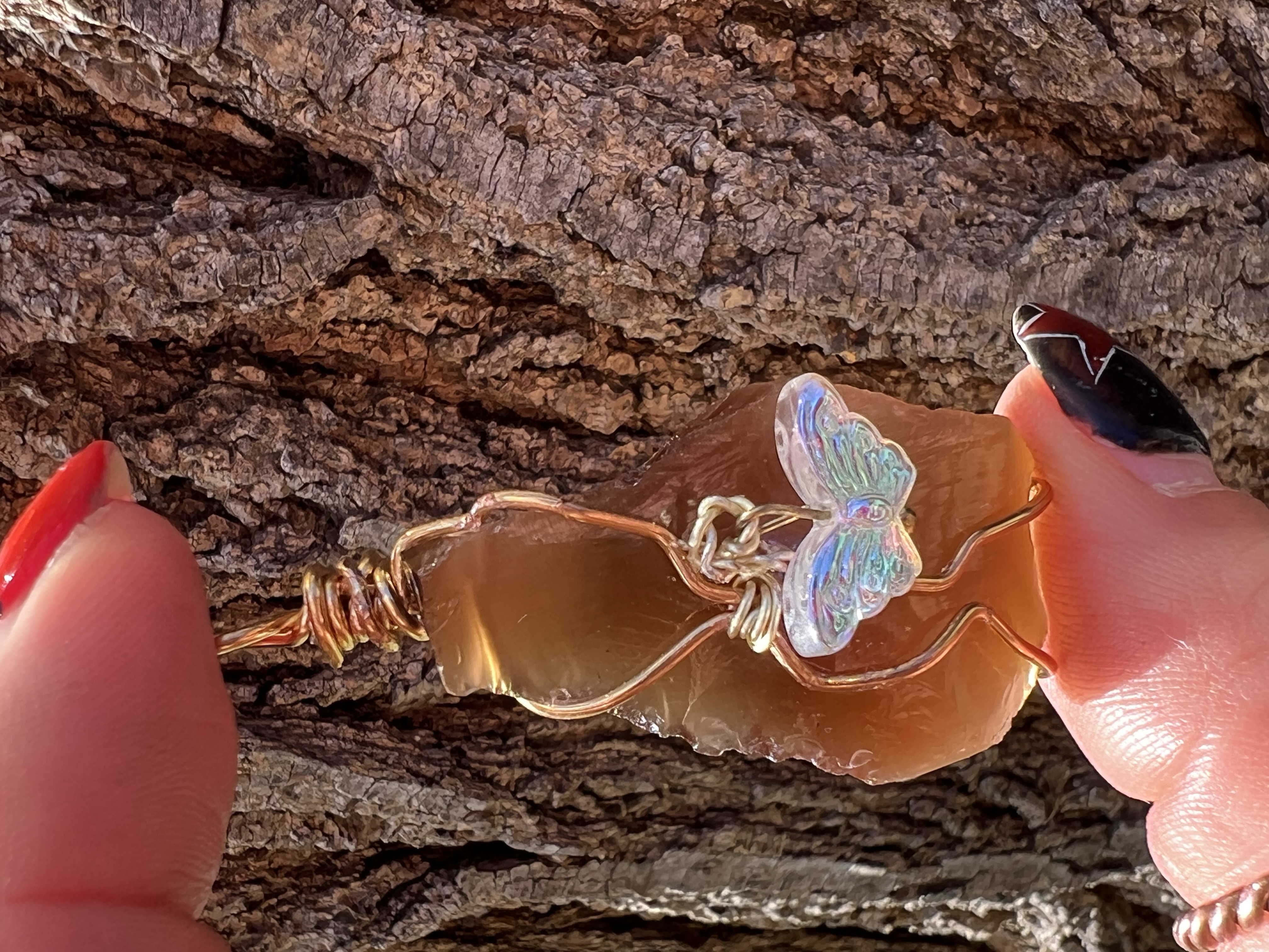 Champagne Andara Kristall Anhänger mit Schmetterling