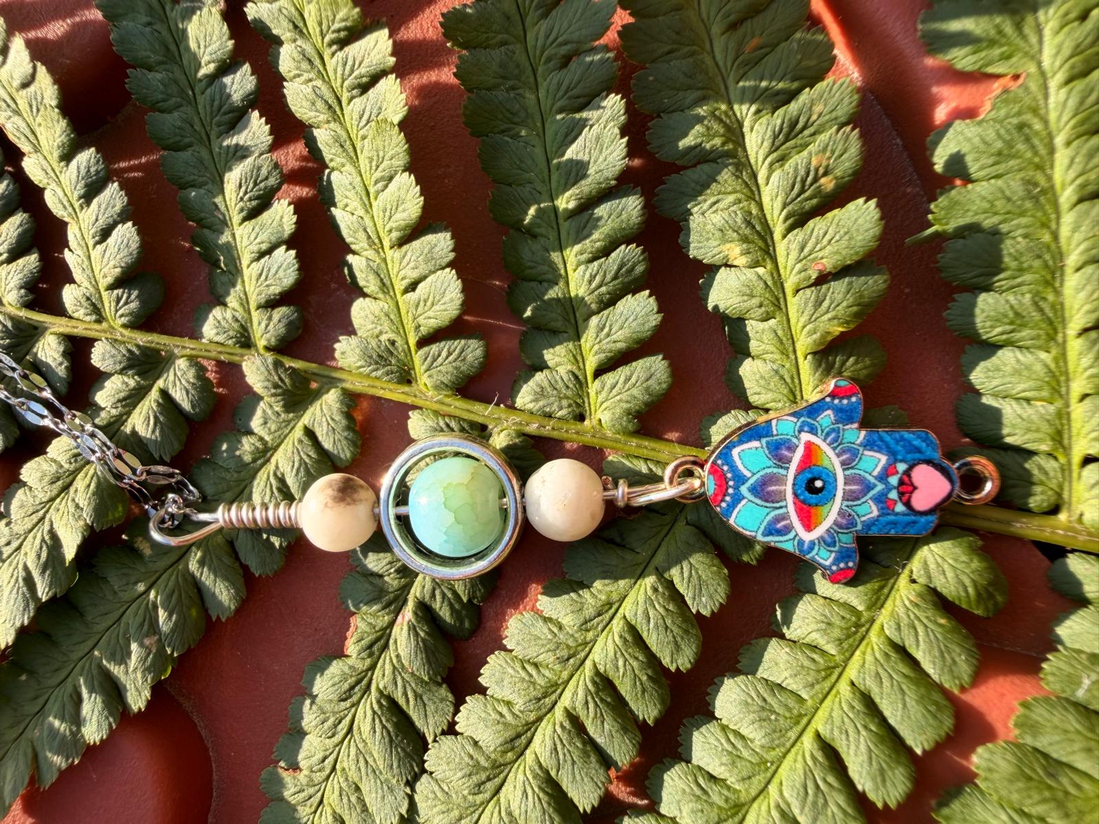 Charm Fresh Anhänger mit Amazonitperlen und Fatimas Hand